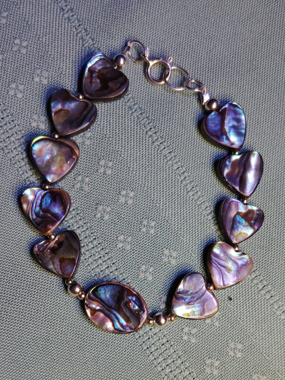 STERLING SILVER LINK BRACELET. ABALONE HEARTS. BLUISH GREEN, SILVER. Sz-7.5 L.
